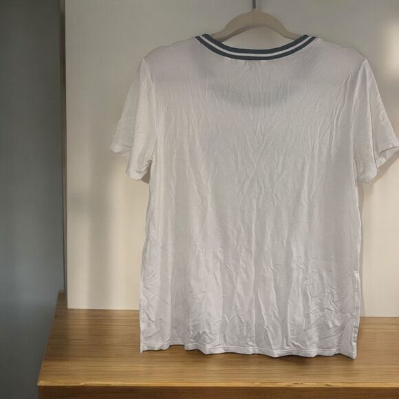 ✨Reitmans Graphic Short Sleeve Sz Small T-Shirt✨ - Picture 2 of 6